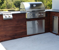 Outdoor Kitchens