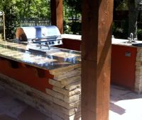 Outdoor Kitchens